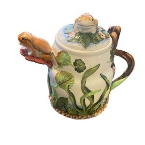 Rare Staffordshire Fine Ceramics "Chez Frogs" Hand Painted Teapot NOS
